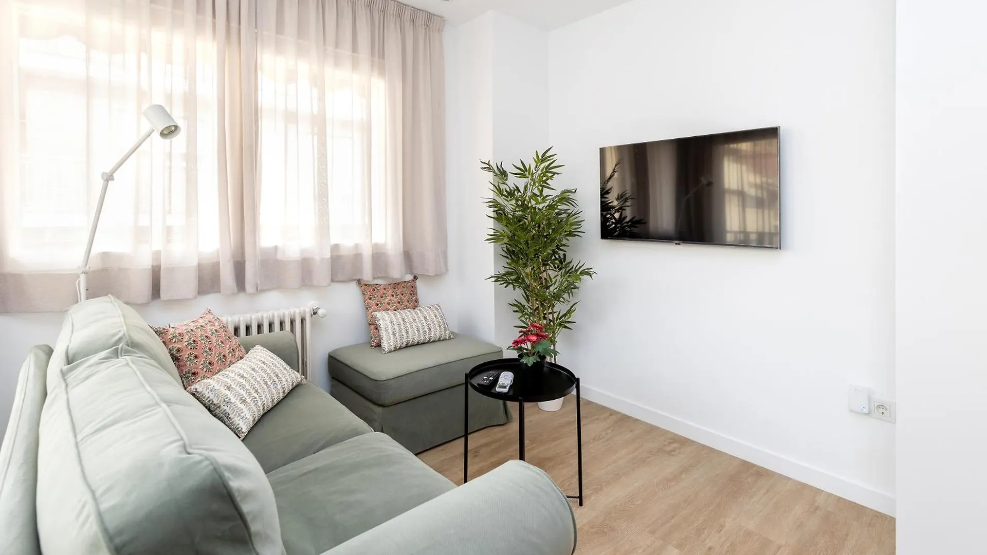 Piso Centrico Y Elegante Daire Granada İspanya